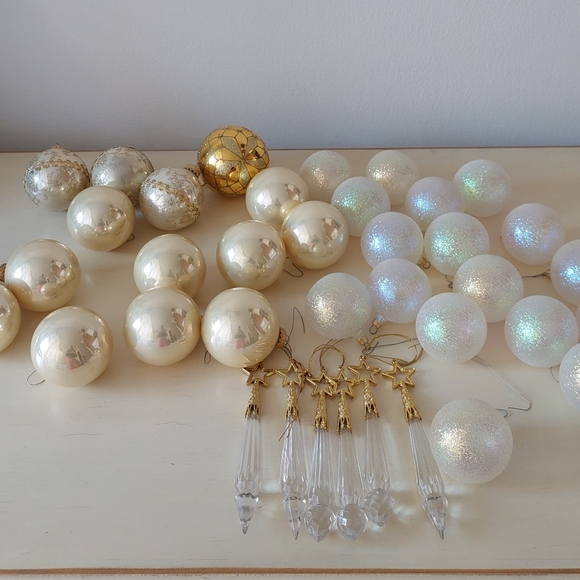 No brand Other - Vintage Christmas Ornaments